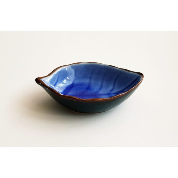 Leaf-shaped ceramic candle holder (dark blue)